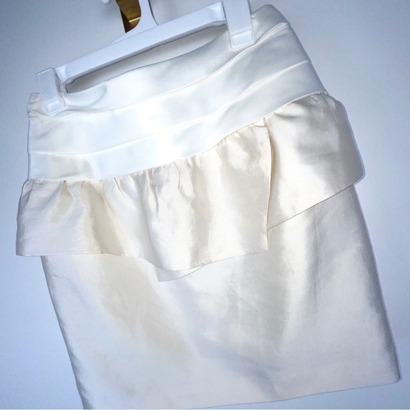 Reiss Off White Cream Peplum Mini Skirt - Size US 4 - Picture 4 of 7
